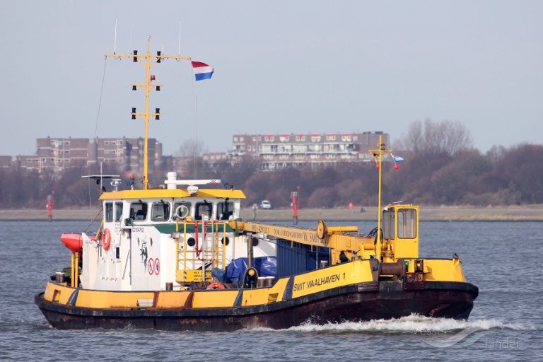 smit waalhaven 1 (Cargo ship) - IMO , MMSI 244700126, Call Sign PE4530 under the flag of Netherlands