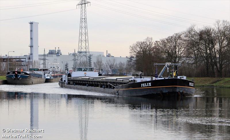 felix (Cargo ship) - IMO , MMSI 244700562, Call Sign PG6783 under the flag of Netherlands