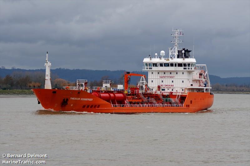 theodor essberger (Chemical/Oil Products Tanker) - IMO 9403906, MMSI 255806146, Call Sign CQAD8 under the flag of Madeira