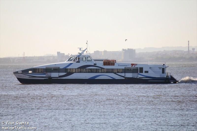 cesario verde (Passenger ship) - IMO , MMSI 263701290, Call Sign CSKJ under the flag of Portugal