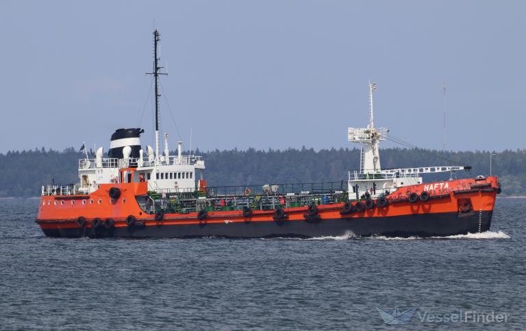 nafta (Bunkering Tanker) - IMO 8853946, MMSI 276260000, Call Sign ES2388 under the flag of Estonia