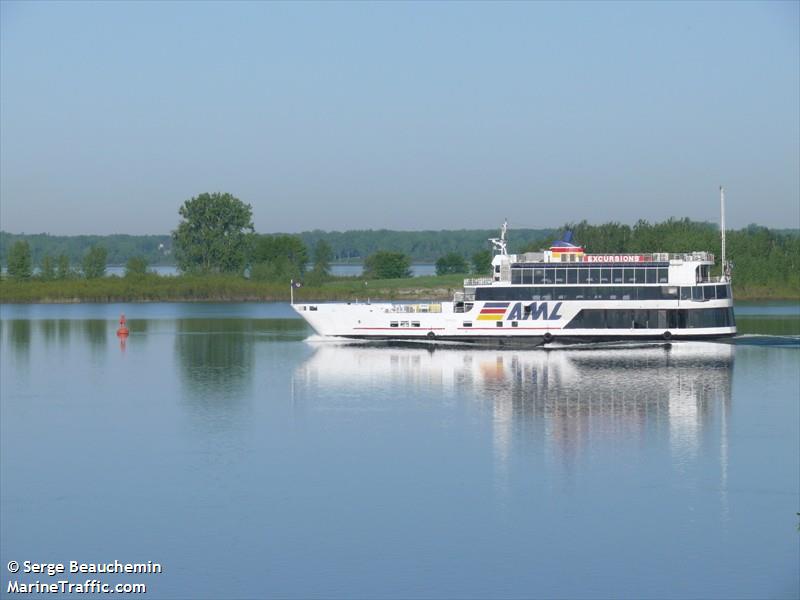 cavalier maxim (Passenger ship) - IMO , MMSI 316013357, Call Sign CFB6174 under the flag of Canada