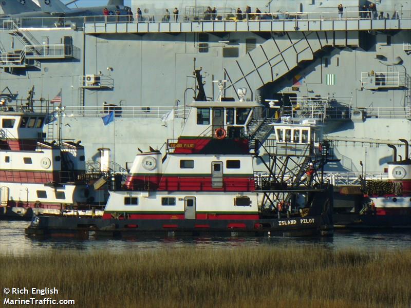 island pilot (Towing vessel) - IMO , MMSI 367473520, Call Sign WDF6368 under the flag of United States (USA)