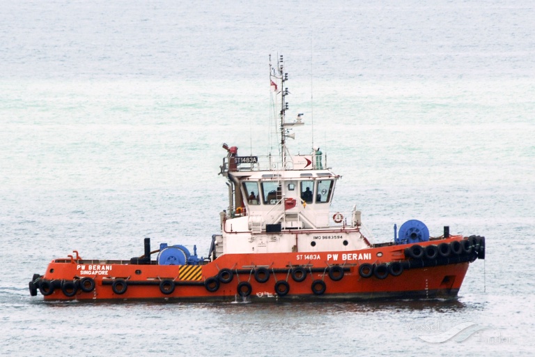 pw berani (Tug) - IMO 9683594, MMSI 563444000, Call Sign 9V7110 under the flag of Singapore