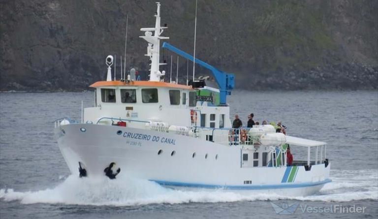 cruzeiro do canal (Passenger ship) - IMO , MMSI 204701250, Call Sign CSVG under the flag of Azores