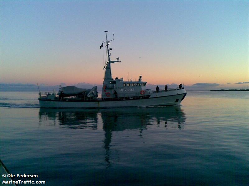 mhv 902 manoe (Military ops) - IMO , MMSI 219000166, Call Sign OVLB under the flag of Denmark