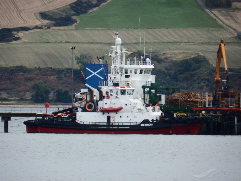 strathdee (Tug) - IMO 9393993, MMSI 235055895, Call Sign MSVE6 under the flag of United Kingdom (UK)