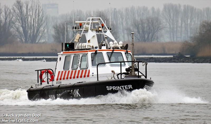 sprinter (Dredging or UW ops) - IMO , MMSI 244615588, Call Sign PA5995 under the flag of Netherlands