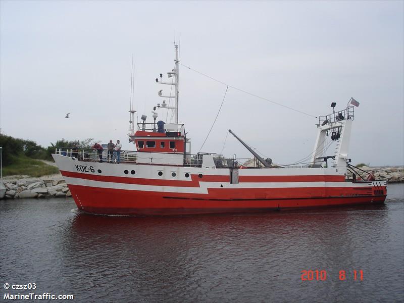 kol-6 (Fishing Vessel) - IMO 8903363, MMSI 261002160, Call Sign SPK2136 under the flag of Poland