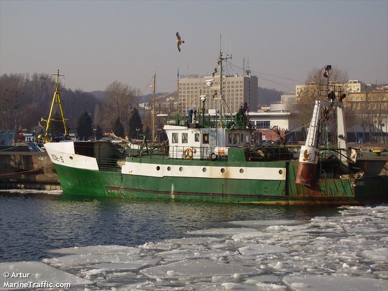 kol-5 (Fishing Vessel) - IMO 7415008, MMSI 261006090, Call Sign SPK2232 under the flag of Poland