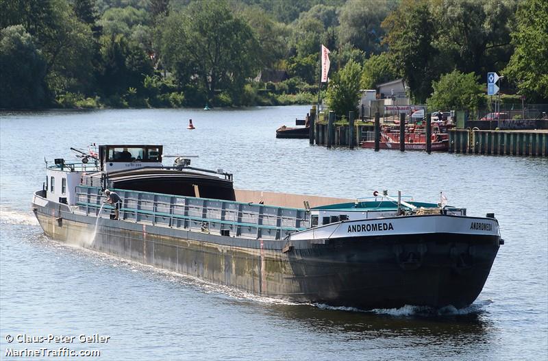 andromeda (Cargo ship) - IMO , MMSI 261182810, Call Sign SR2810 under the flag of Poland