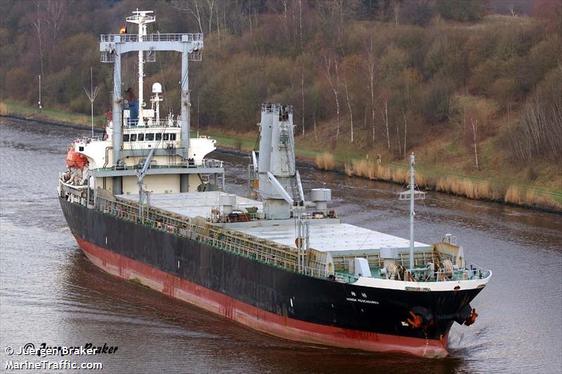 honor win (General Cargo Ship) - IMO 9290206, MMSI 351324000, Call Sign HPOQ under the flag of Panama
