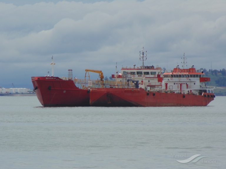 searoyal18 (Oil Products Tanker) - IMO 9797840, MMSI 525010345, Call Sign YBHX2 under the flag of Indonesia