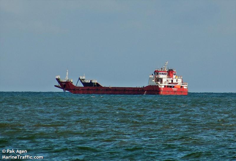 lct permata 2 (Landing Craft) - IMO 9600293, MMSI 525021059, Call Sign PNRT under the flag of Indonesia