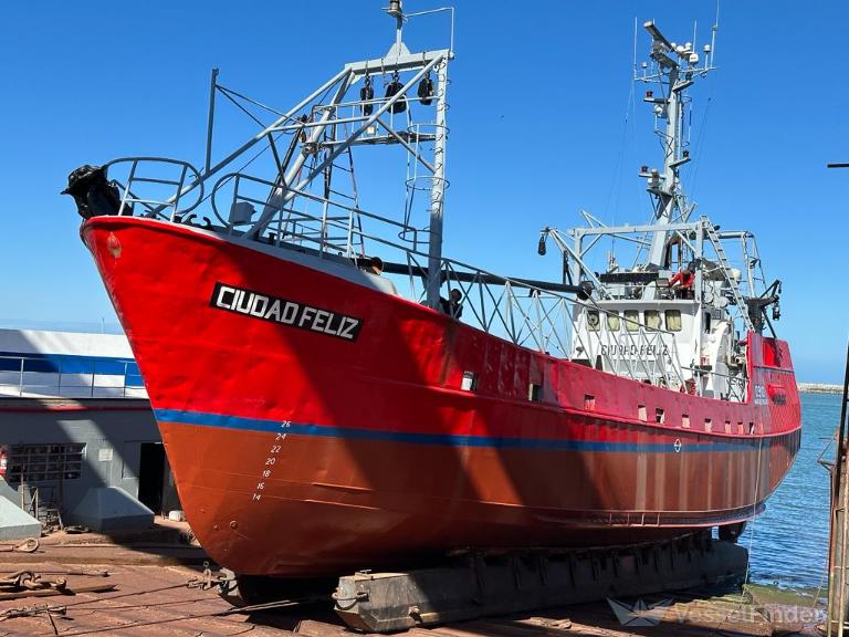 ciudad feliz (Fishing Vessel) - IMO 8421834, MMSI 701000837, Call Sign LW 5817 under the flag of Argentina