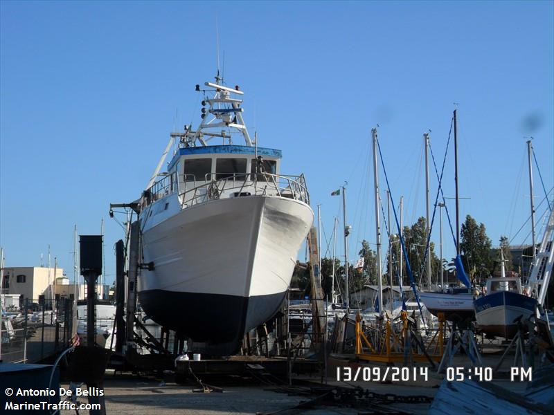 carlopadre (Fishing vessel) - IMO , MMSI 247092230, Call Sign IPSM under the flag of Italy