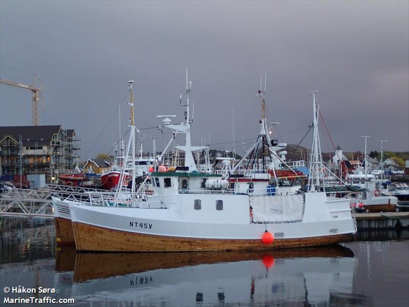 molla (Fishing vessel) - IMO , MMSI 257222620, Call Sign LM3098 under the flag of Norway