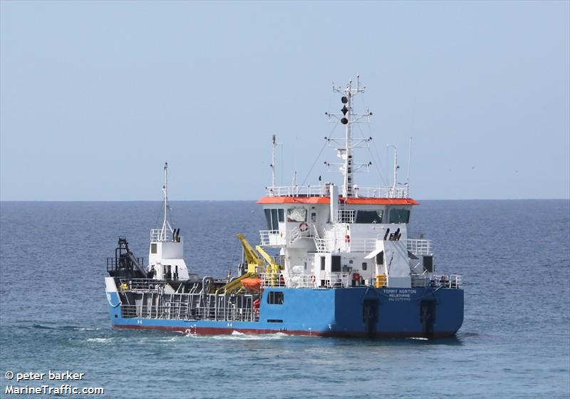 tommy norton (Hopper Dredger) - IMO 9810446, MMSI 503000125, Call Sign VNZ2486 under the flag of Australia