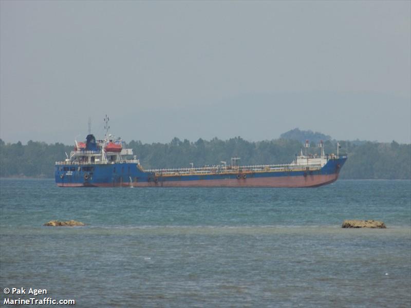 fery-xvi (Oil Products Tanker) - IMO 9612856, MMSI 525007120, Call Sign PNUU under the flag of Indonesia