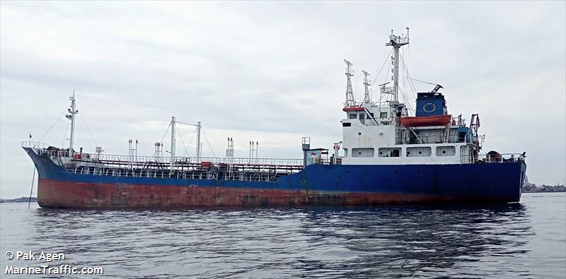 mt.timur laut mas (Chemical/Oil Products Tanker) - IMO 8318594, MMSI 525016600, Call Sign PNFF under the flag of Indonesia