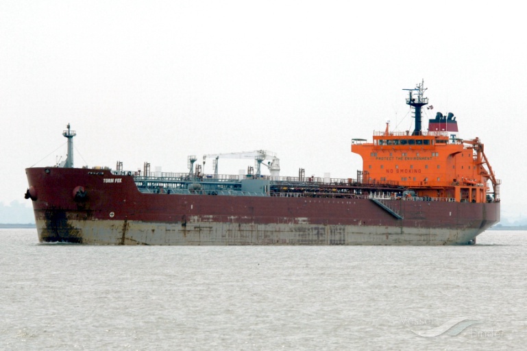 mt.ratu ruwaidah (Chemical/Oil Products Tanker) - IMO 9302114, MMSI 525100736, Call Sign YBXQ2 under the flag of Indonesia