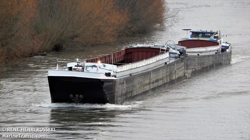 stream-boatskiathos (Cargo ship) - IMO , MMSI 226001520, Call Sign FM5013 under the flag of France
