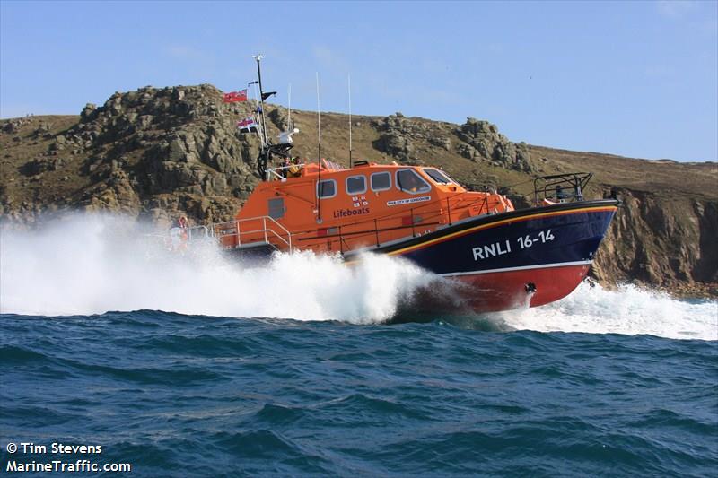 rnli lifeboat 16-14 (SAR) - IMO , MMSI 235050719, Call Sign MVPZ5 under the flag of United Kingdom (UK)