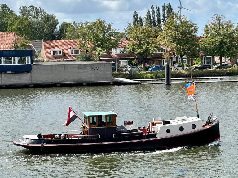 pergo (WIG) - IMO , MMSI 244700860, Call Sign PH7249 under the flag of Netherlands