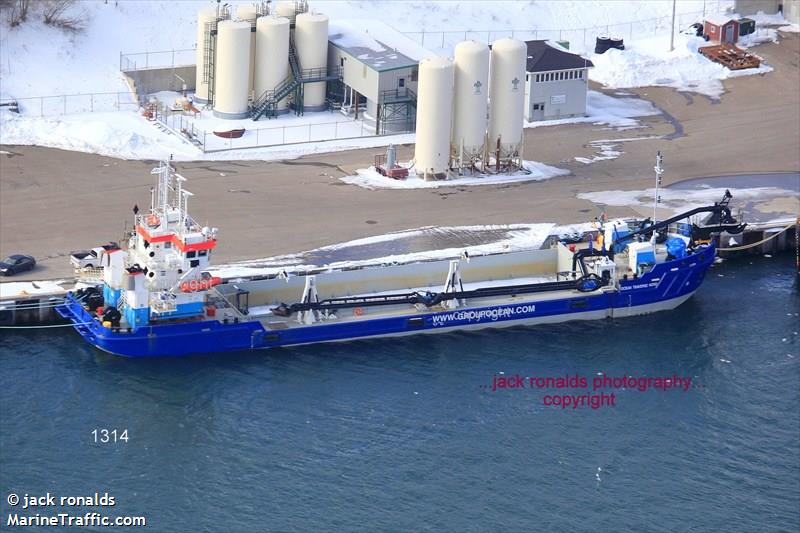 ocean traverse nord (Hopper Dredger) - IMO 9666534, MMSI 316022888, Call Sign CFN6217 under the flag of Canada