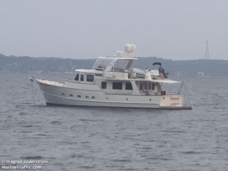 smithsonian (Pleasure craft) - IMO , MMSI 338350291 under the flag of USA