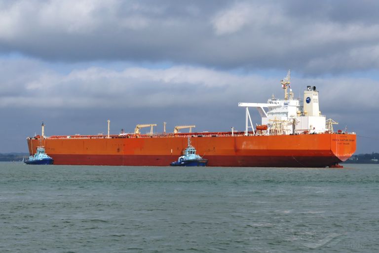 bunga kasturi enam (Crude Oil Tanker) - IMO 9327554, MMSI 533040000, Call Sign 9MFL9 under the flag of Malaysia