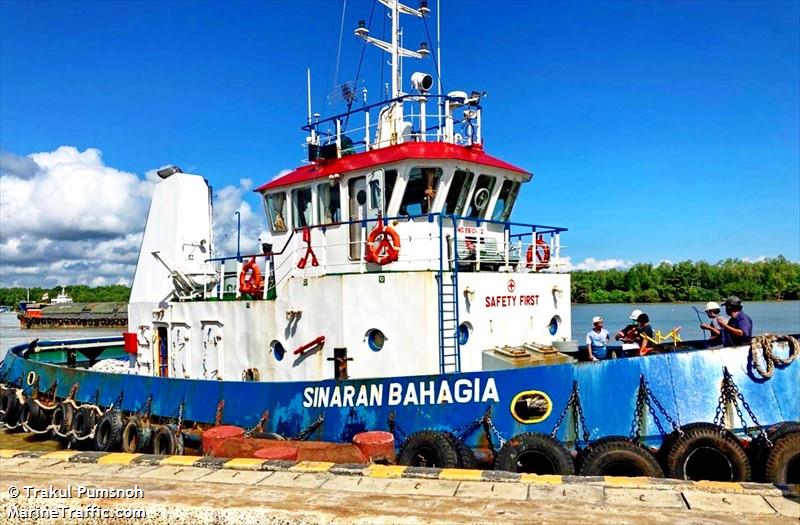 sinaran bahagia (Tug) - IMO 9810422, MMSI 563037480, Call Sign 9V3919 under the flag of Singapore