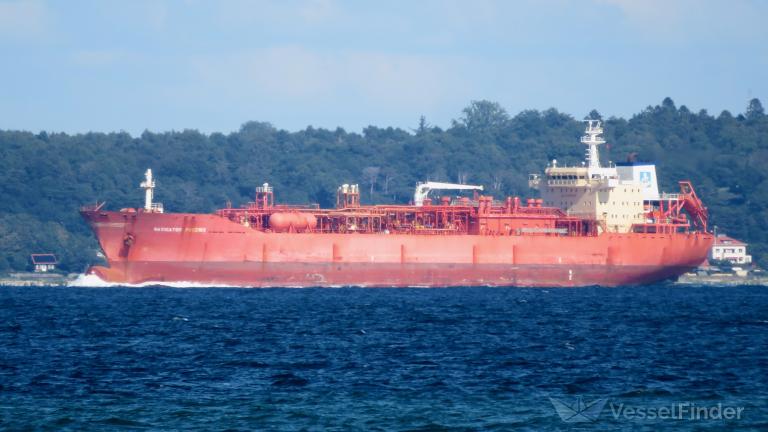 navigator phoenix (LPG Tanker) - IMO 9407330, MMSI 636015597, Call Sign D5BS9 under the flag of Liberia