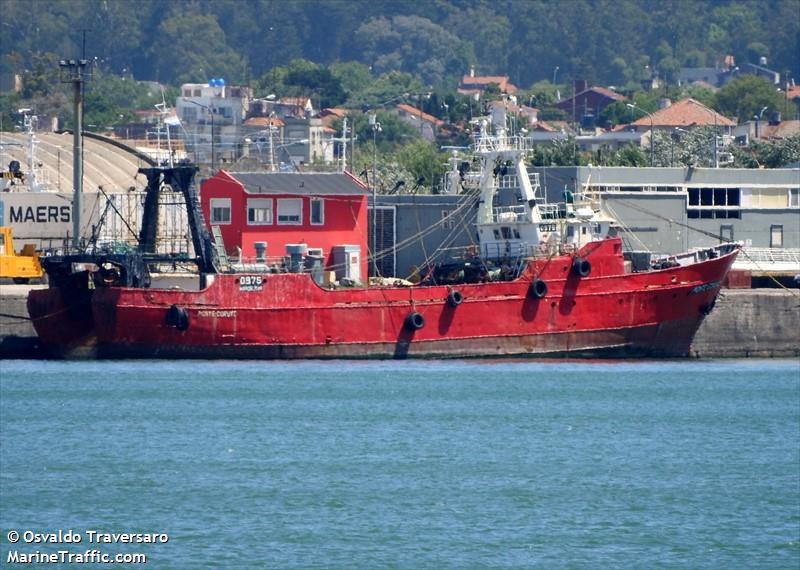 ponte coruxo (Fishing Vessel) - IMO 7388188, MMSI 701000756, Call Sign LW4408 under the flag of Argentina