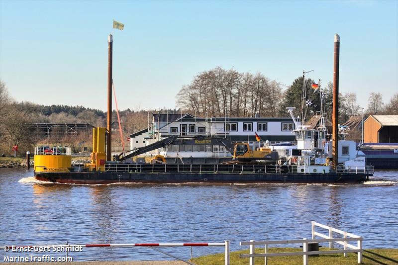 gerd knoll sen. (Cargo ship) - IMO , MMSI 211407020, Call Sign DCFV2 under the flag of Germany