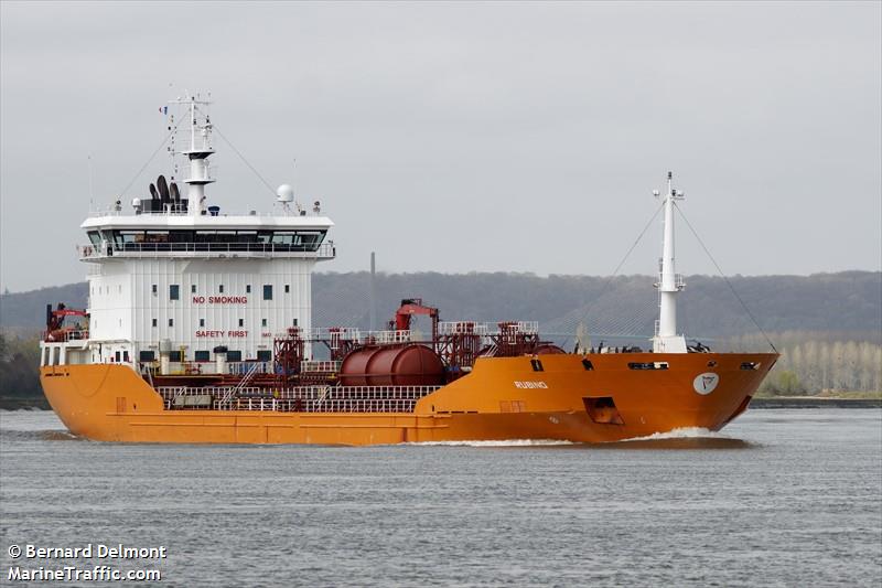 rubino (Chemical/Oil Products Tanker) - IMO 9474450, MMSI 247422700, Call Sign ICHR under the flag of Italy