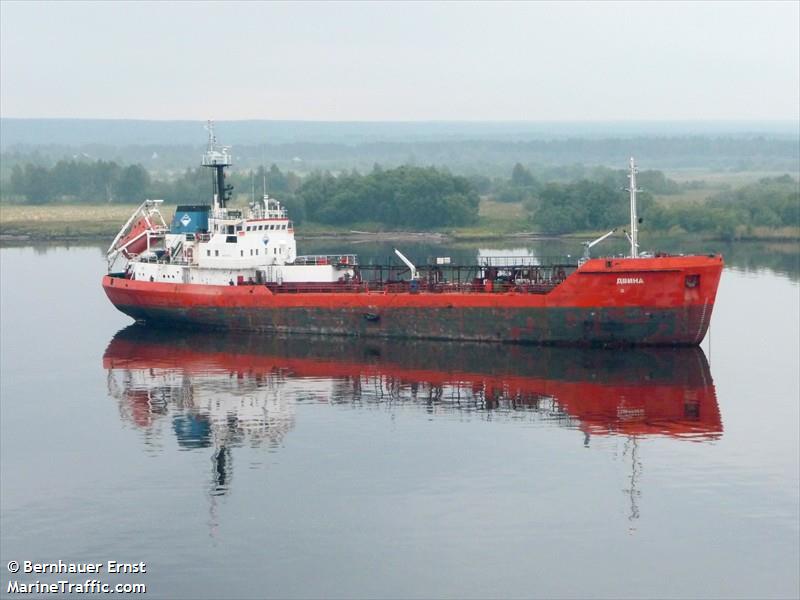 dvina (Oil Products Tanker) - IMO 8711734, MMSI 273137500, Call Sign UCSO under the flag of Russia