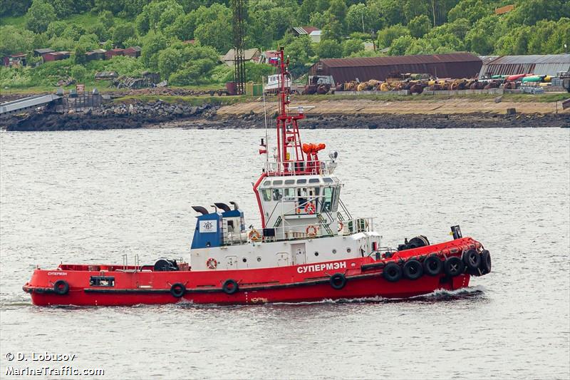 superman (Tug) - IMO 9345697, MMSI 273395250, Call Sign UBYP3 under the flag of Russia