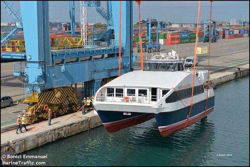 miss karaibes (Passenger Ship) - IMO 9175121, MMSI 329014320, Call Sign FGD2352 under the flag of Guadeloupe