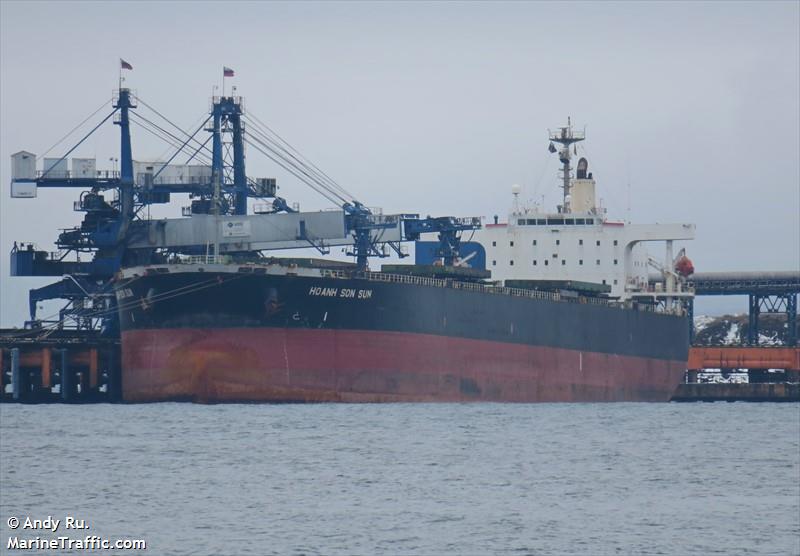 hoanh son sun (Bulk Carrier) - IMO 9217670, MMSI 354506000, Call Sign 3FIY4 under the flag of Panama