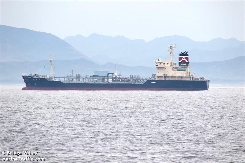 kyokukoumaru (Oil Products Tanker) - IMO 9527257, MMSI 431000774, Call Sign JD2831 under the flag of Japan