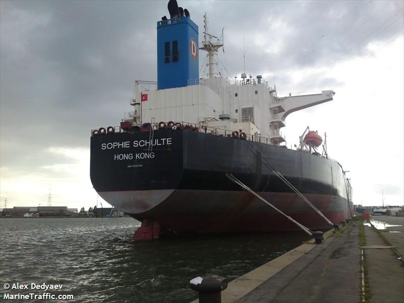 sophie schulte (Crude Oil Tanker) - IMO 9265756, MMSI 477328300, Call Sign VRJH3 under the flag of Hong Kong