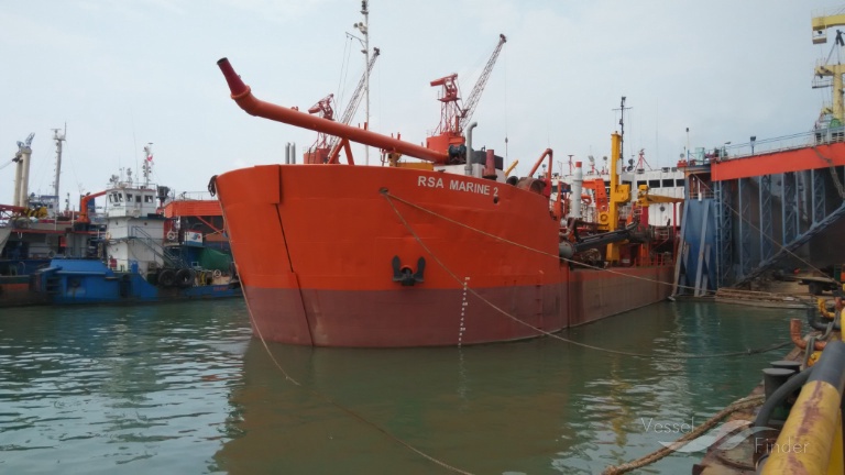 rsa marine 2 (Hopper Dredger) - IMO 8308628, MMSI 525100184, Call Sign YFBZ under the flag of Indonesia