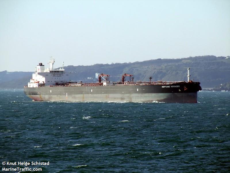 nusa merdeka (Crude Oil Tanker) - IMO 9249178, MMSI 525121002, Call Sign YCUS2 under the flag of Indonesia