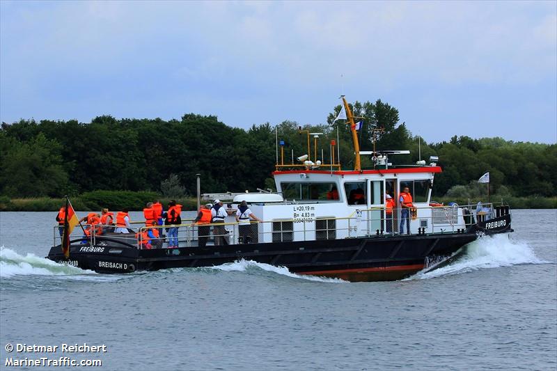 freiburg (Other type) - IMO , MMSI 211553130, Call Sign DG2409 under the flag of Germany