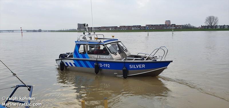 silver (Dredging or UW ops) - IMO , MMSI 244000722, Call Sign PF8435 under the flag of Netherlands