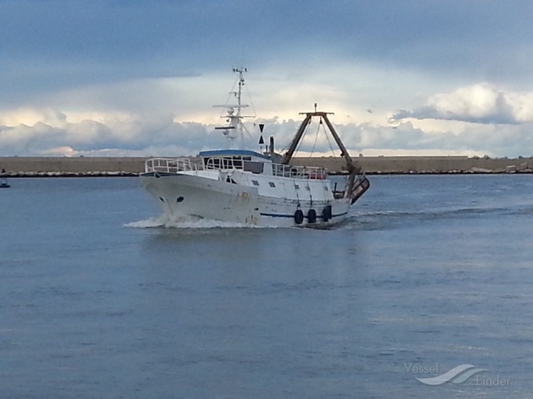 magister (Fishing vessel) - IMO , MMSI 247102170, Call Sign ISKF under the flag of Italy
