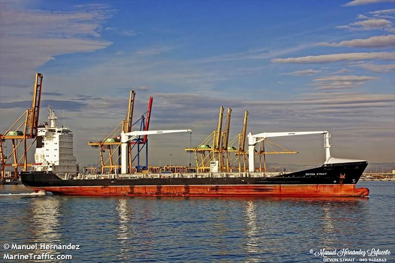 devon (Container Ship) - IMO 9406843, MMSI 255805599, Call Sign CQHX under the flag of Madeira