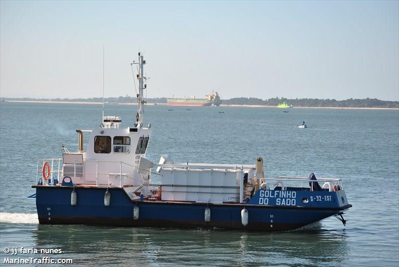 golfinho do sado (Anti-polution) - IMO , MMSI 263671560, Call Sign CSXB3 under the flag of Portugal