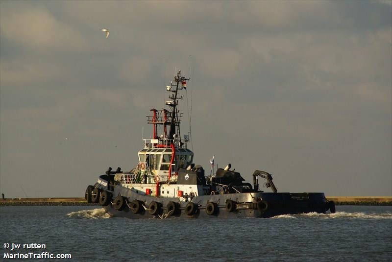 buk (Tug) - IMO 9201994, MMSI 273318480, Call Sign UBOE3 under the flag of Russia